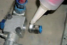 Герметик мягкий для уплотнения резьбовых соединений (тефлон) crc easy seal+ptfe, 50 мл.